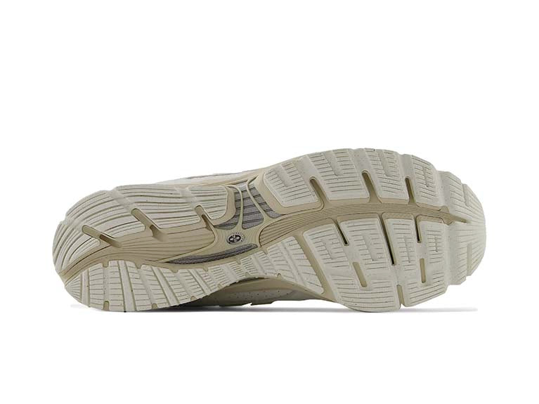 New Balance 1954R Beige