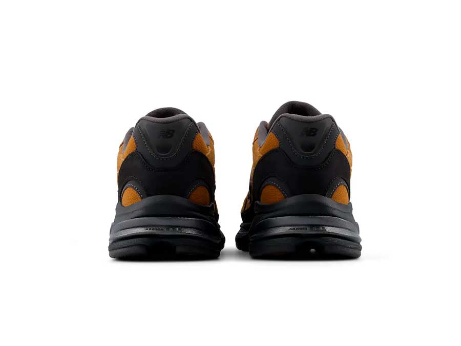 New Balance 2010 Breakfast Tea Marrones